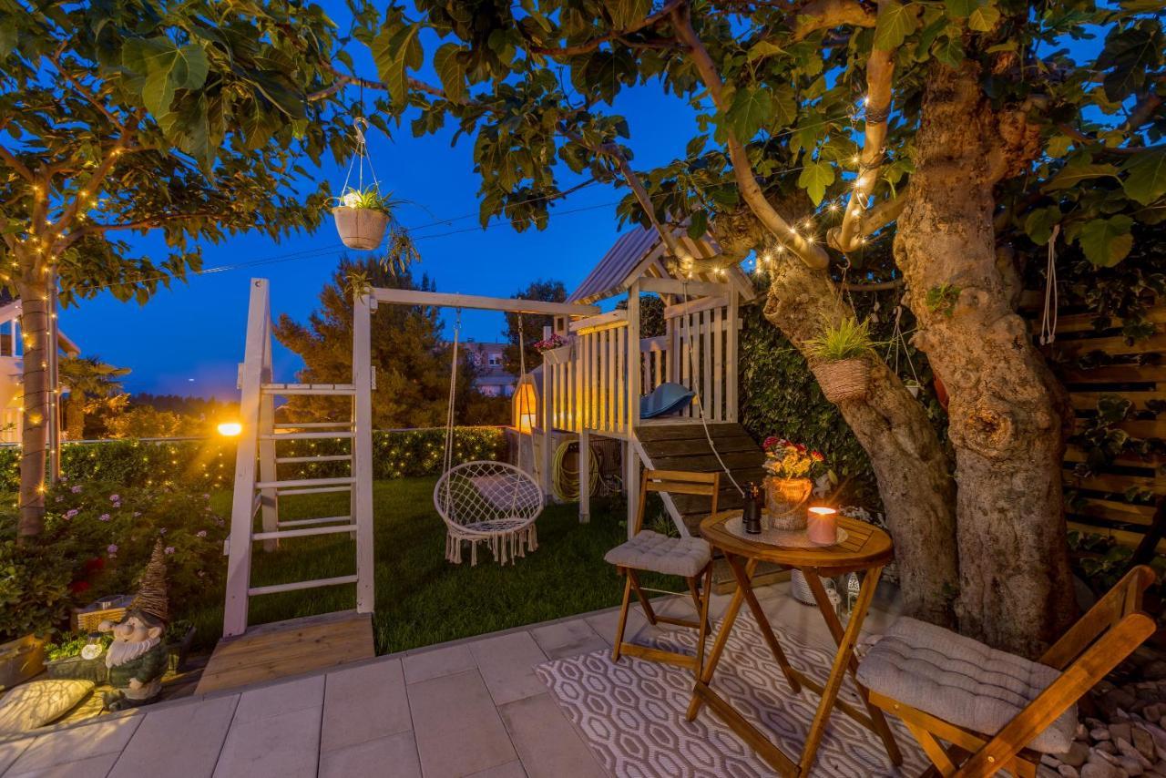 Villa Katess With Heated Pool Split Exteriör bild